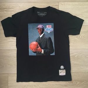 Raptors t-shirt